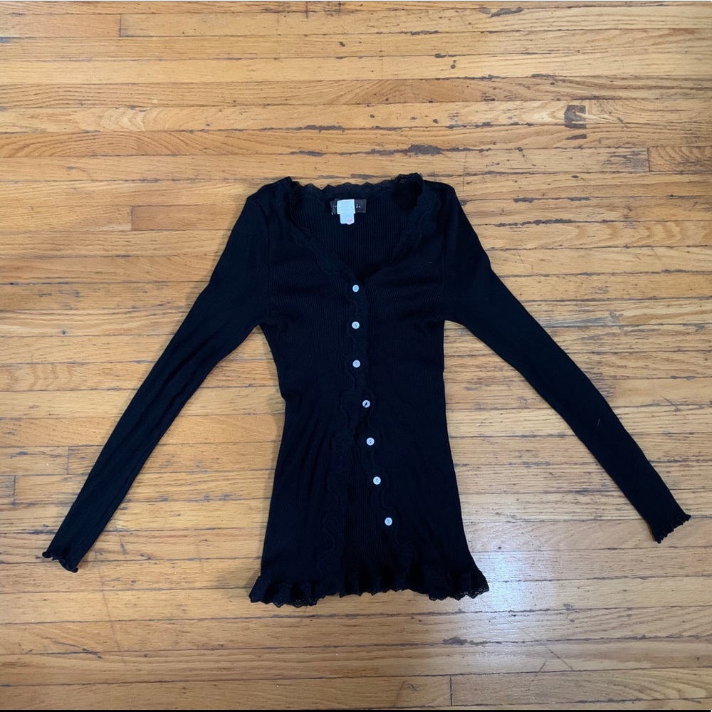 Button-up frilly lace top